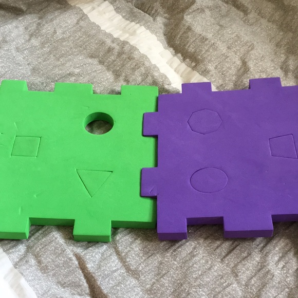 🐞 SKOOLZY Peg Shape Sorter - Picture 5 of 6